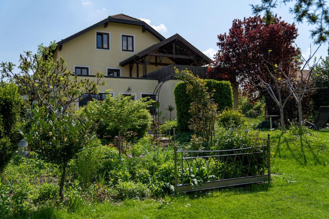 Gaestezimmer Ilse Brauneis Hotel Mautern Exterior foto